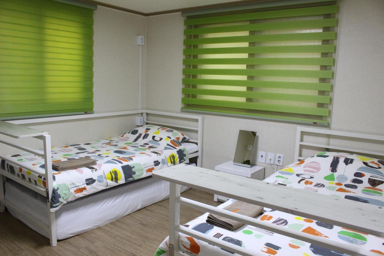 Bunk Guesthouse Hongdae2 首爾 外观 照片