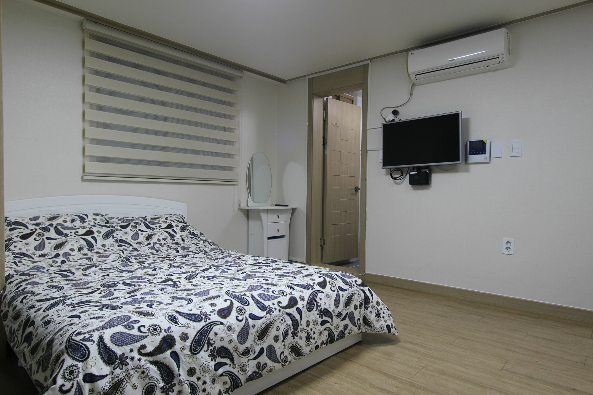 Bunk Guesthouse Hongdae2 首爾 外观 照片