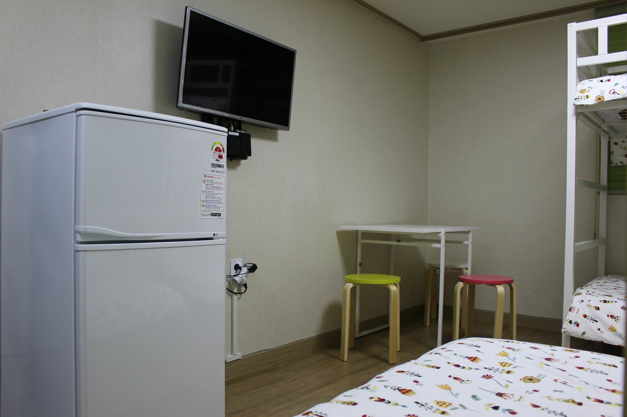 Bunk Guesthouse Hongdae2 首爾 外观 照片