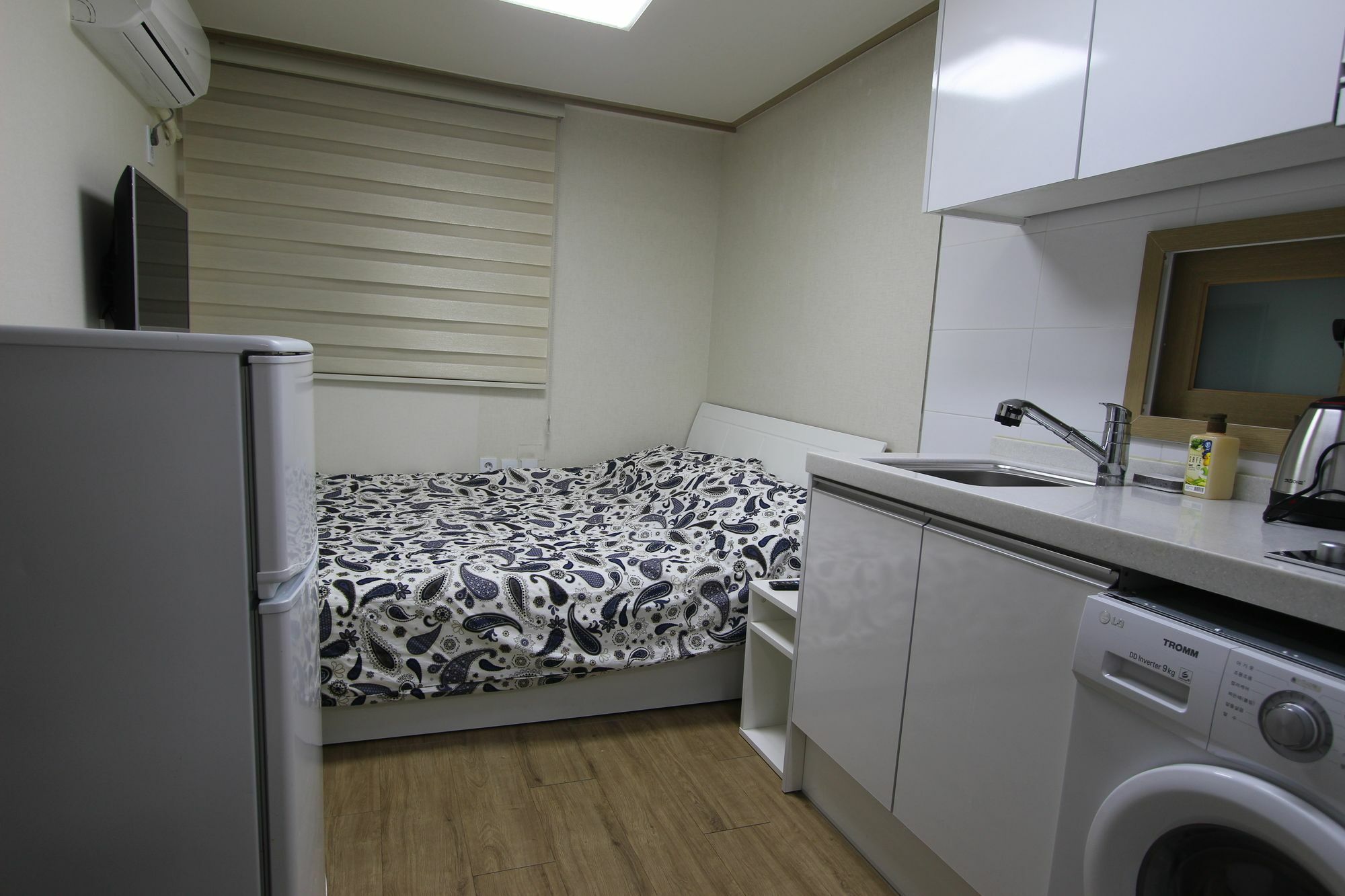 Bunk Guesthouse Hongdae2 首爾 外观 照片